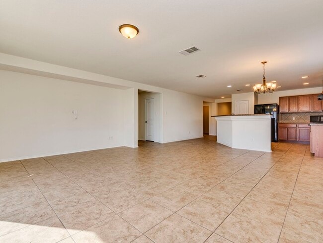 Building Photo - 1138 Sussex Pl