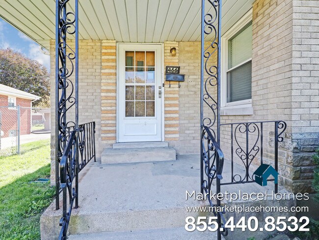 Building Photo - 466 E Butterfield Rd