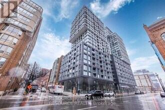 Building Photo - 158 Front St E