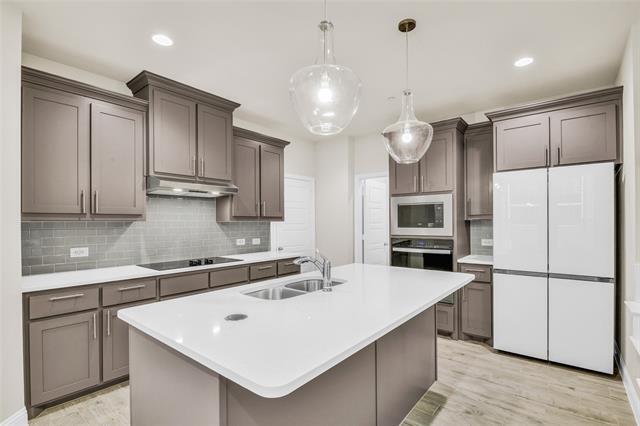 Foto del edificio - 637 Sandiford Ct