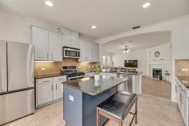 Building Photo - 15704 Ringdove Ct