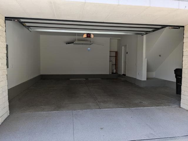 Foto del edificio - 2950 Via Alta Pl