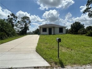 Building Photo - 5005 Gramercy Rd