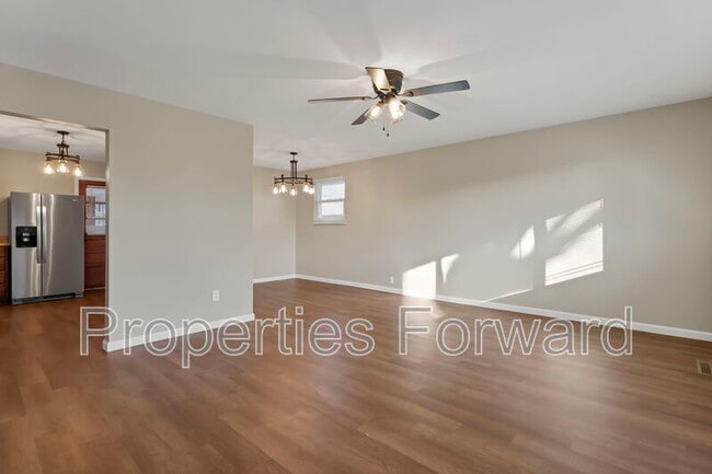 Foto del edificio - 2698 Kenny Ln