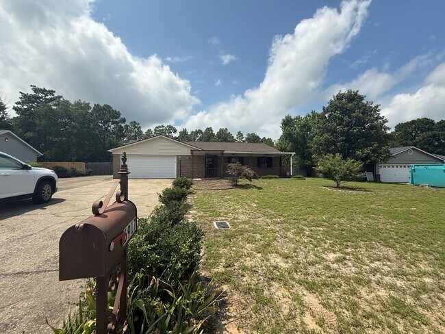 Building Photo - CALL or Text 910-284-4804 TO SCHEDULE