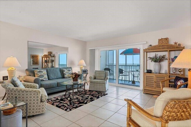 Foto del edificio - 6154 Midnight Pass Rd
