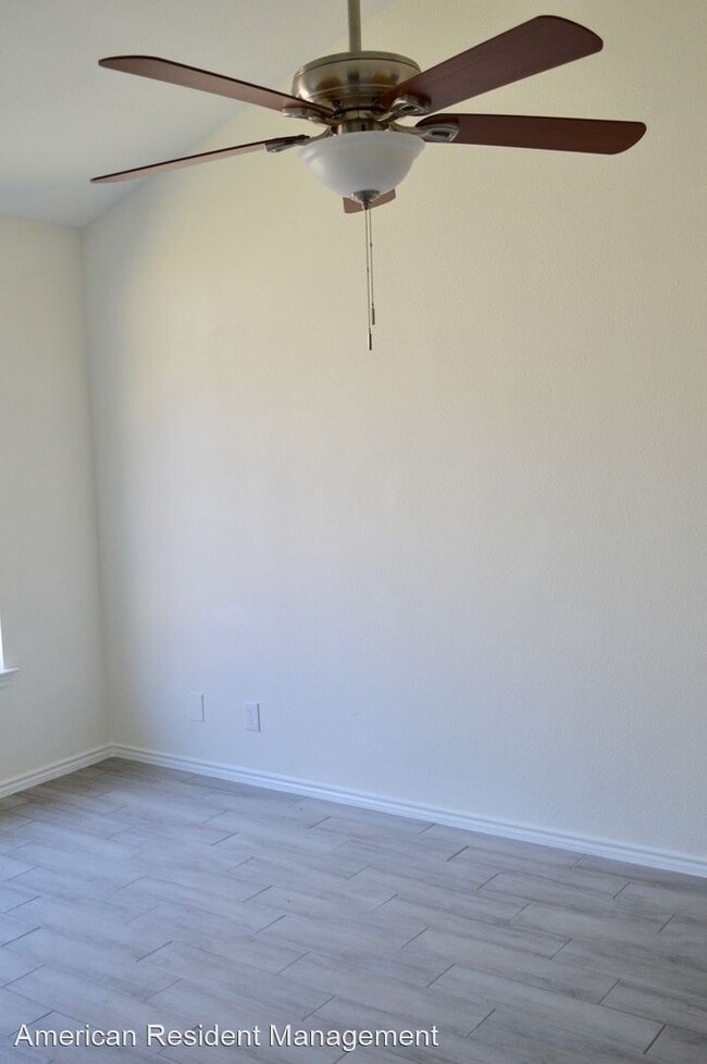 Building Photo - 3 br, 2 bath House - 6326 Les Harrison Dr