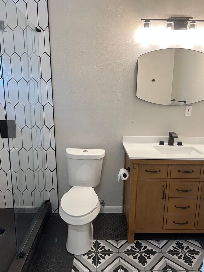 Foto del edificio - Just Reduced!