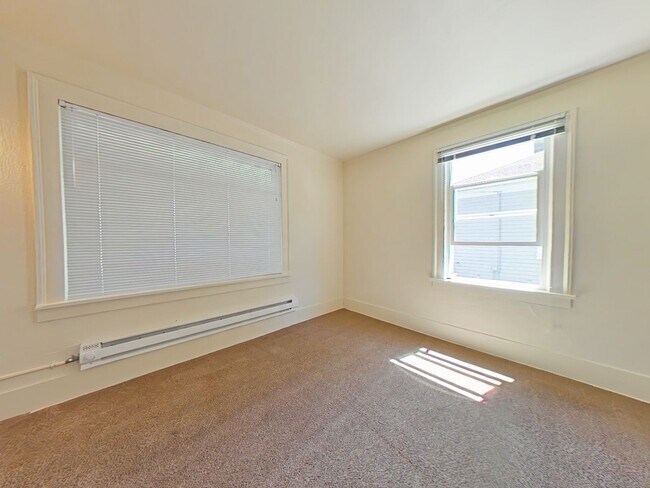 Foto del edificio - $$ ~ SUMMER SPECIAL ~ 2 Weeks Free Rent ~ ...