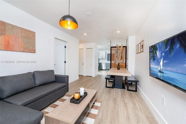 Foto del edificio - 3321 NW 19th Terrace