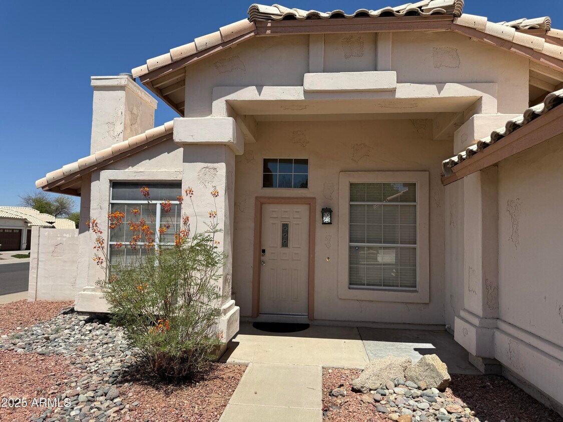 Primary Photo - 5138 W Oraibi Dr
