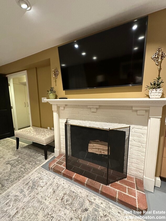 Photo - 25 Westfield Rd (Newton, MA)