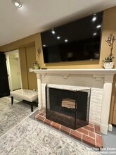 Building Photo - 25 Westfield Rd Building Photo - 25 Westfield Rd