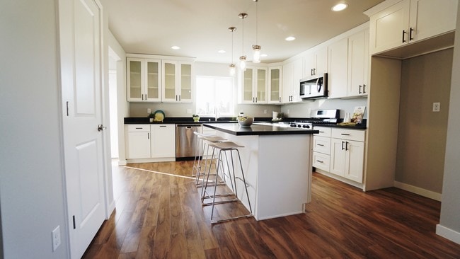 Building Photo - 13315 26th Ct S