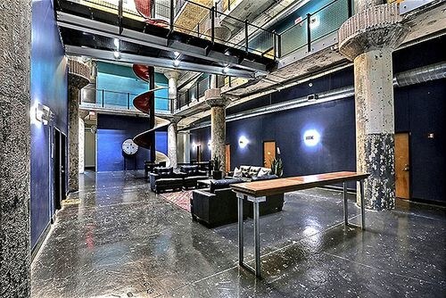 Foto del edificio - 2700 Canton St