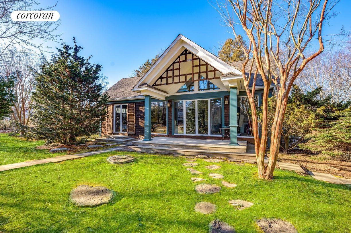 170 Pelletreau St, Southampton, NY 11968 House for Rent in