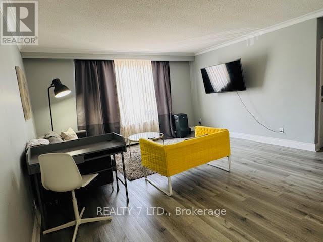 Photo du bâtiment - 9-9 Donald Ave