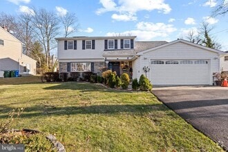 Building Photo - 410 Barby Ln