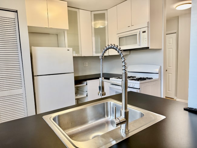 Photo - 2602 E Lehigh Ave Townhome