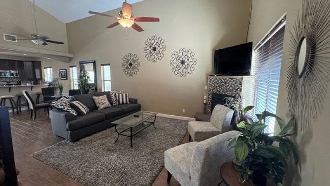 Building Photo - PRICE REDUCTION**** Fully Furnished Long T...