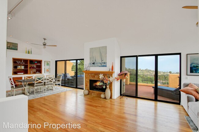 Building Photo - 5 br, 4 bath House - 2664 Montrose Place