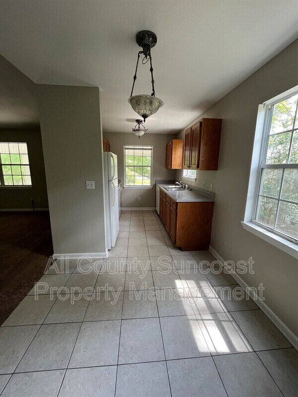 Building Photo - 1405 Mamie Scott Dr