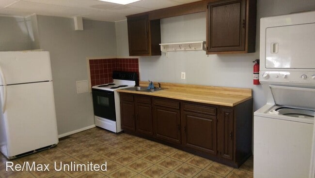 Building Photo - 1 br, 1 bath House - 200 West Union Apt A