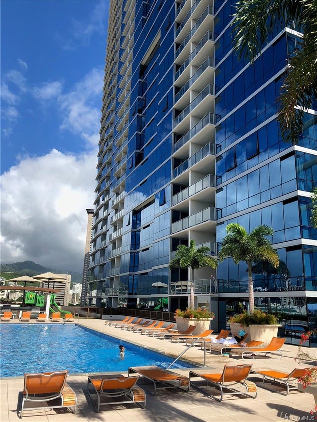 Building and Pool Area - 555 South St