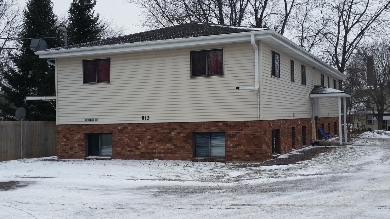 Foto principal - 813 7th Ave