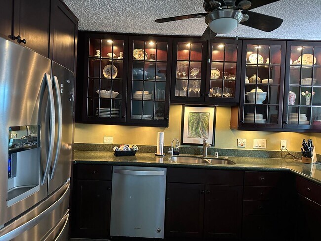 Foto del edificio - Spacious1BR/2BA In Prime Location
