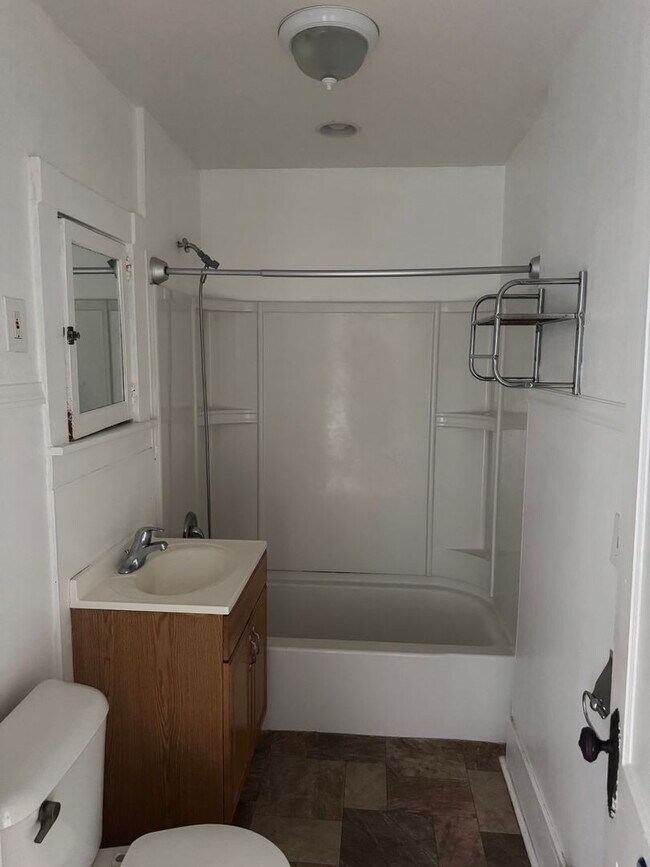 Foto del edificio - 3071-3071 S Wentworth Ave