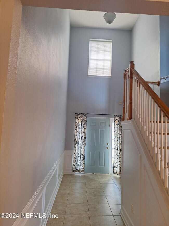 Foto del edificio - 11172 Castlemain Cir W