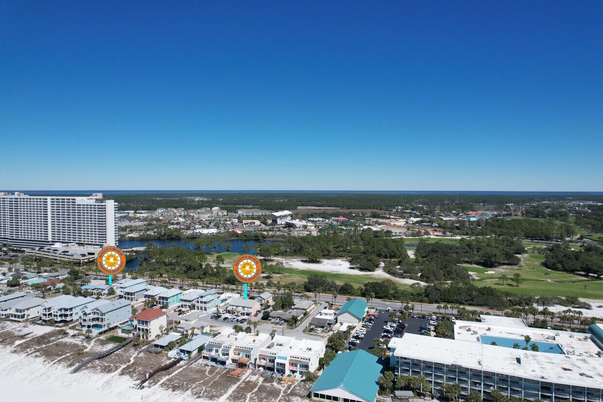 Foto principal - 9621 Beach Blvd
