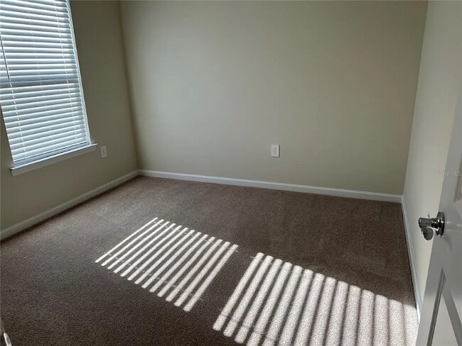 Foto del edificio - 6202 Baywood Ct