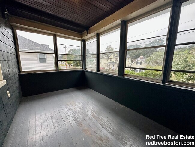 Foto del edificio - 218 N Central Ave