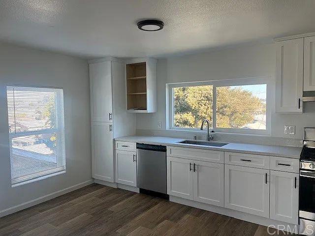 Building Photo - 2238 Ocean View Blvd