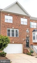 Building Photo - 6485 Sutcliffe Dr