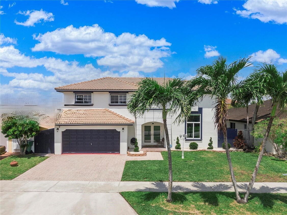 Foto principal - 14279 SW 166th St