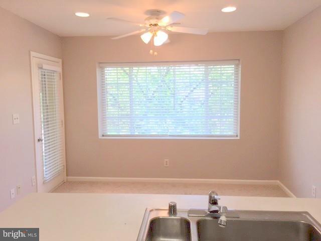 Foto del edificio - 404 Rockfleet Rd