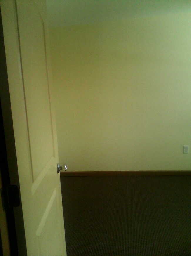 Building Photo - 2934 165th St