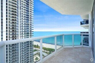 Building Photo - 4775 Collins Ave