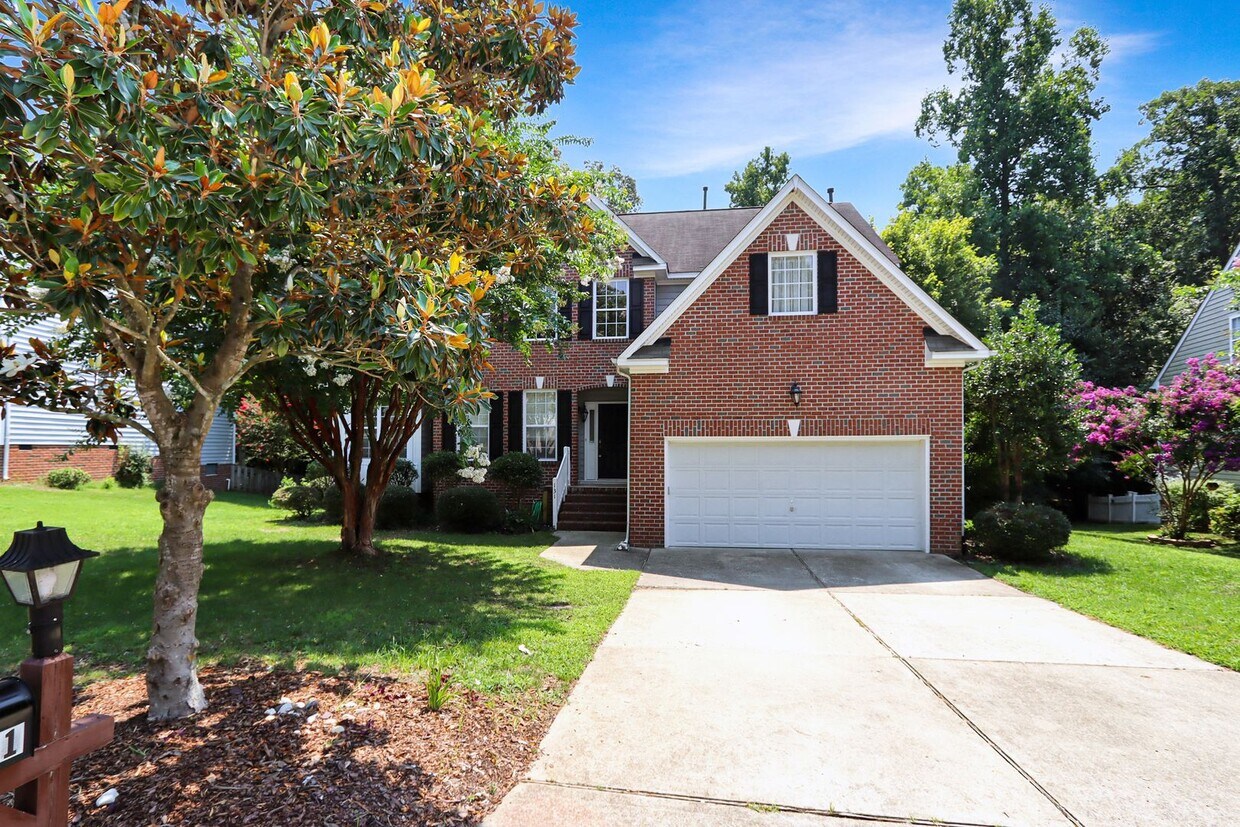 Primary Photo - 131 Elizabeth Harrison Ln