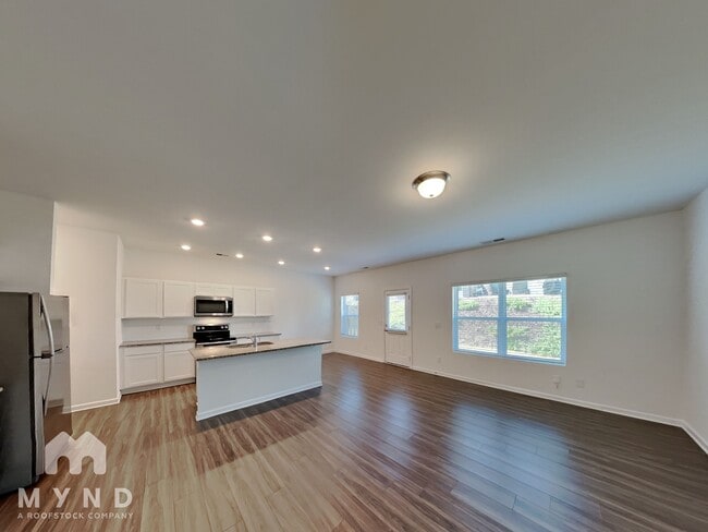 Building Photo - 1392 Ben Park Way