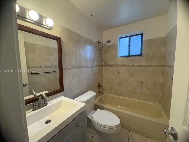 Foto del edificio - 5625 W 26th Ct
