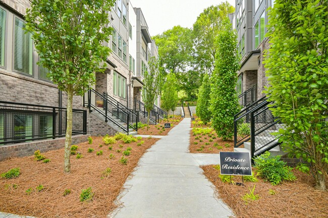 Foto del edificio - 403 Pratt Dr SE