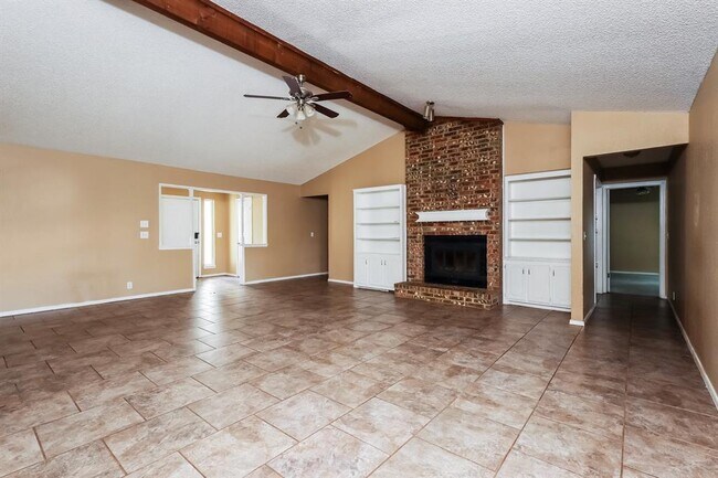 Building Photo - 2705 Pinto Trail