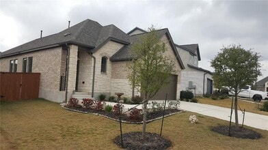 Building Photo - 212 Freeman Loop