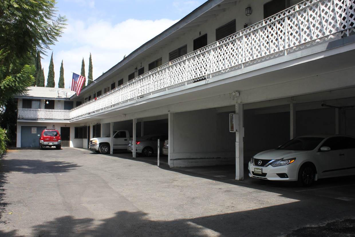 Foto del edificio - 7139 E Gage Ave