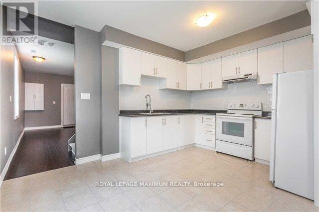 Building Photo - 41 Gowan St