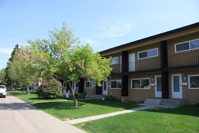 Building Photo - Rivervalley Townhomes